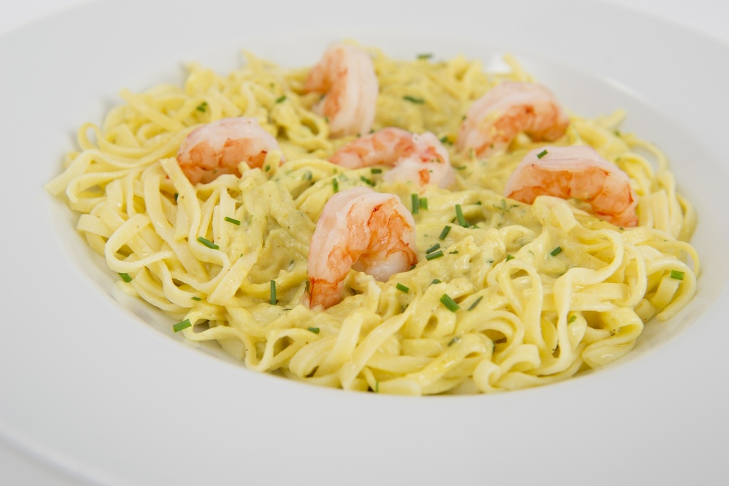Tagliatelli Met Scampi - Curry Saus Noyez 600 gr