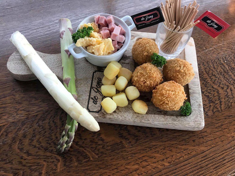 Asparagus Bitterballen De Jong 65 x 30 gr