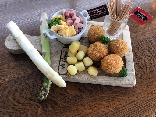 [7403] Asparagus Bitterballen De Jong 65 x 30 gr